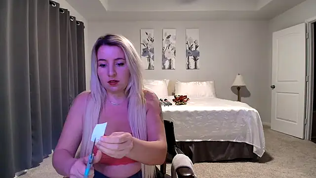 Snapshot of kaliii_jones chatting on 12-03-25, 11:47 kaliii jones online show from 12-03-25, 11:47