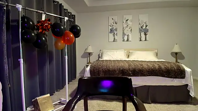 Snapshot of kaliii_jones chatting on 12-14-25, 02:06 kaliii jones online show from 12-14-25, 02:06