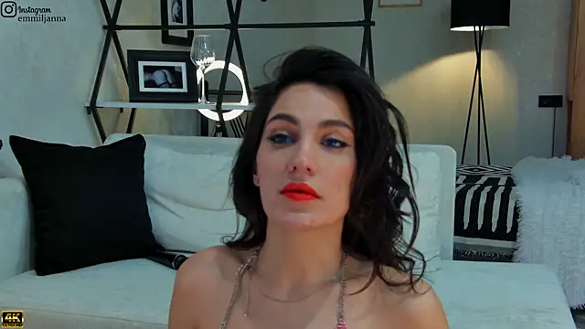 Snapshot of emiljanna chatting on 02-14-25, 08:10 emiljanna online show from 02-14-25, 08:10