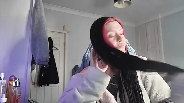 Snapshot of AureliaXOX chatting on 11-02-25, 11:23 AureliaXOX online show from 11-02-25, 11:23