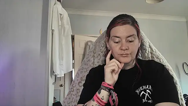 Snapshot of AureliaXOX chatting on 03-20-26, 10:53 AureliaXOX online show from 03-20-26, 10:53