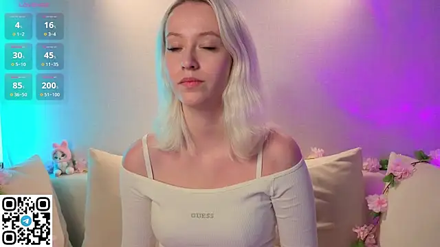 Anadeyaaa online show from 11-11-25, 11:27