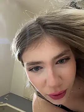 angeleyezlolita online show from 02-04-25, 11:38