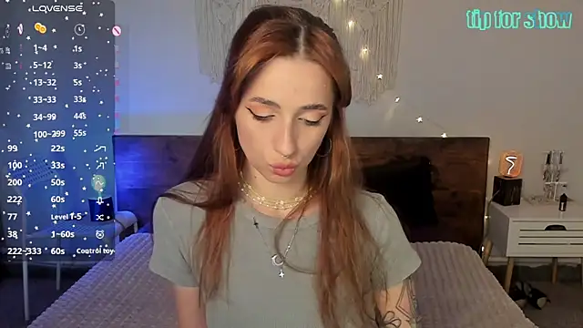 Maria Moonlight online show from 04-29-26, 01:59