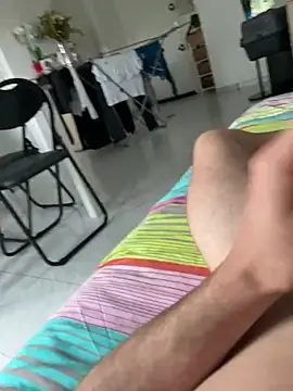 Snapshot of l-implacable chatting on 03-12-25, 12:57 l-implacable online show from 03-12-25, 12:57