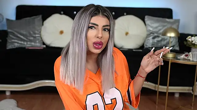 Snapshot of emma_goodess_ chatting on 03-07-25, 07:38 emma goodess online show from 03-07-25, 07:38