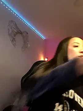 Snapshot of SallyWhitee chatting on 02-22-26, 05:30 SallyWhitee online show from 02-22-26, 05:30