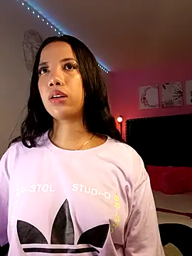 Snapshot of SallyWhitee chatting on 03-02-26, 07:15 SallyWhitee online show from 03-02-26, 07:15