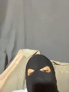 Snapshot of tunenarica22 chatting on 10-03-25, 03:53 tunenarica22 online show from 10-03-25, 03:53