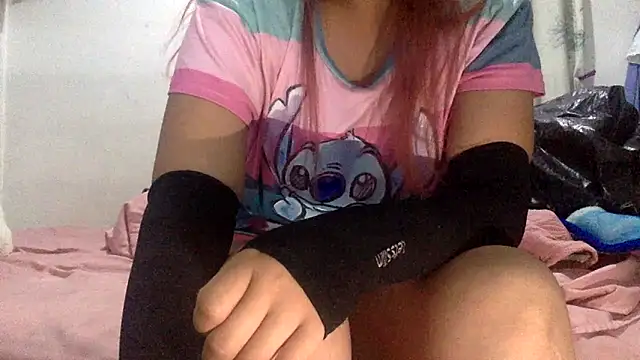 Snapshot of sharonlopez9611 chatting on 02-20-26, 03:03 sharonlopez9611 online show from 02-20-26, 03:03