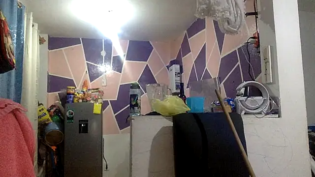 Snapshot of sharonlopez9611 chatting on 02-20-26, 06:26 sharonlopez9611 online show from 02-20-26, 06:26