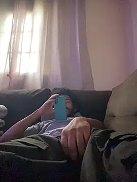 Mineirinho043 online show from 11-05-25, 02:06