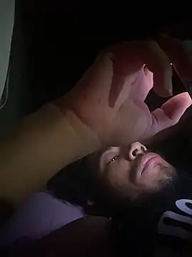 Mineirinho043 online show from 12-18-25, 11:33