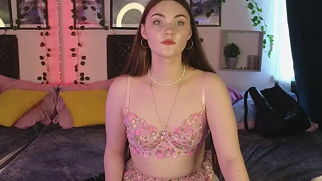 Snapshot of Kira_Jin chatting on 03-21-25, 09:45 Kira Jin online show from 03-21-25, 09:45