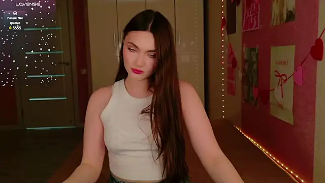 Snapshot of Kira_Jin chatting on 03-09-26, 07:23 Kira Jin online show from 03-09-26, 07:23