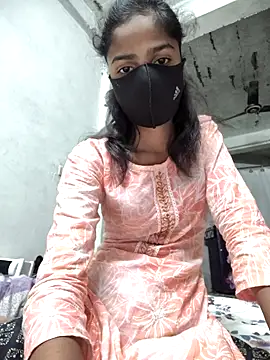 Snapshot of fuungirl38 chatting on 02-23-25, 02:46 fuungirl38 online show from 02-23-25, 02:46