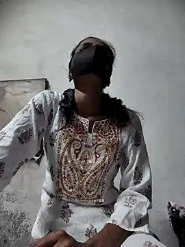 Snapshot of fuungirl38 chatting on 03-07-25, 04:00 fuungirl38 online show from 03-07-25, 04:00