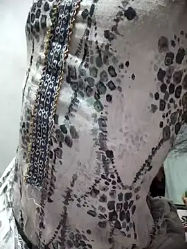 Snapshot of fuungirl38 chatting on 03-11-25, 07:04 fuungirl38 online show from 03-11-25, 07:04