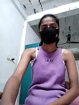 Snapshot of fuungirl38 chatting on 03-13-25, 07:09 fuungirl38 online show from 03-13-25, 07:09