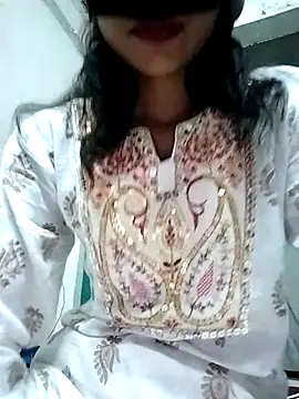 Snapshot of fuungirl38 chatting on 03-20-25, 08:08 fuungirl38 online show from 03-20-25, 08:08