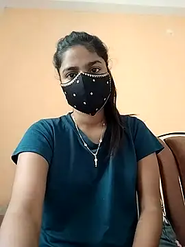 Snapshot of fuungirl38 chatting on 09-13-25, 06:24 fuungirl38 online show from 09-13-25, 06:24