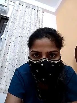 Snapshot of fuungirl38 chatting on 10-08-25, 05:43 fuungirl38 online show from 10-08-25, 05:43