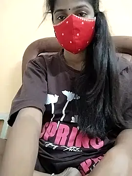 Snapshot of fuungirl38 chatting on 10-20-25, 05:35 fuungirl38 online show from 10-20-25, 05:35