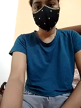 Snapshot of fuungirl38 chatting on 11-16-25, 08:31 fuungirl38 online show from 11-16-25, 08:31