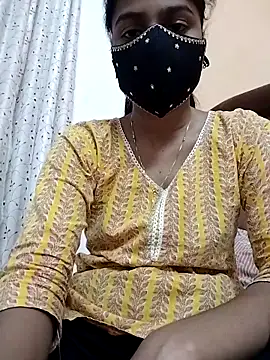 Snapshot of fuungirl38 chatting on 11-17-25, 03:29 fuungirl38 online show from 11-17-25, 03:29