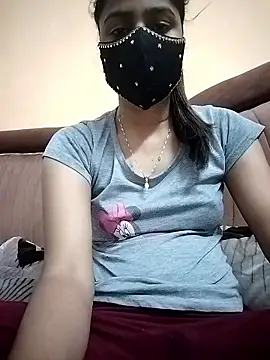 Snapshot of fuungirl38 chatting on 01-12-26, 04:45 fuungirl38 online show from 01-12-26, 04:45