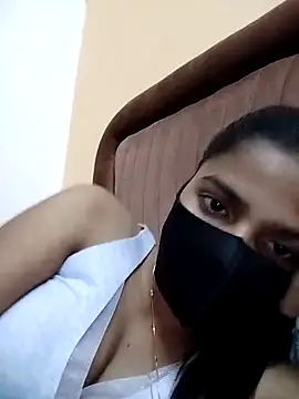 Snapshot of fuungirl38 chatting on 03-27-26, 03:23 fuungirl38 online show from 03-27-26, 03:23