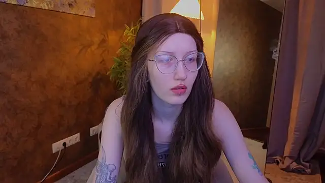 Snapshot of lissaros chatting on 03-05-25, 05:18 lissaros online show from 03-05-25, 05:18