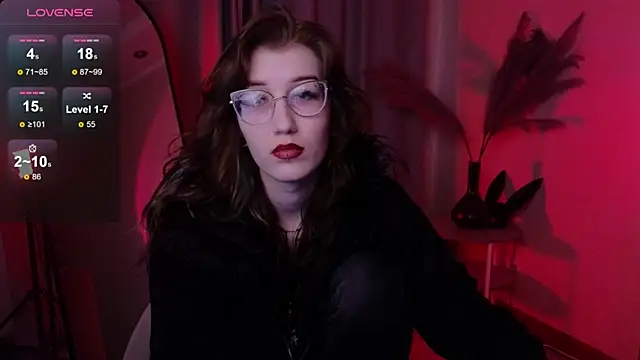 Snapshot of lissaros chatting on 09-11-25, 05:18 lissaros online show from 09-11-25, 05:18