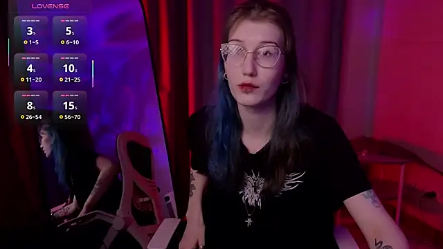 Snapshot of lissaros chatting on 11-10-25, 04:55 lissaros online show from 11-10-25, 04:55