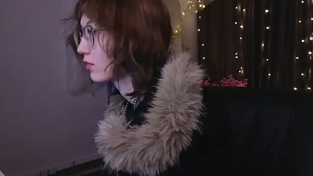 Snapshot of lissaros chatting on 01-09-26, 09:56 lissaros online show from 01-09-26, 09:56