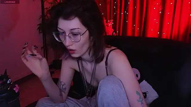 Snapshot of lissaros chatting on 02-11-26, 06:51 lissaros online show from 02-11-26, 06:51