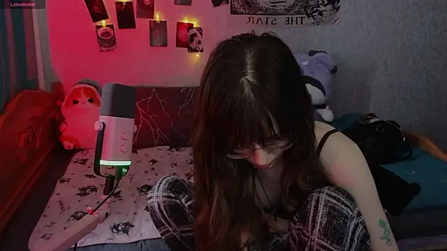 Snapshot of lissaros chatting on 03-06-26, 08:11 lissaros online show from 03-06-26, 08:11