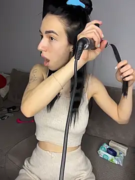 Snapshot of Celine_Roxelle chatting on 03-02-26, 02:46 Celine Roxelle online show from 03-02-26, 02:46