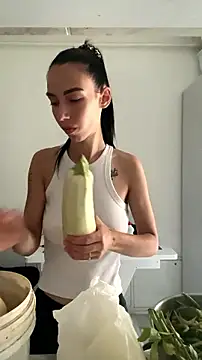 Snapshot of Celine_Roxelle chatting on 07-21-26, 11:56 Celine Roxelle online show from 07-21-26, 11:56