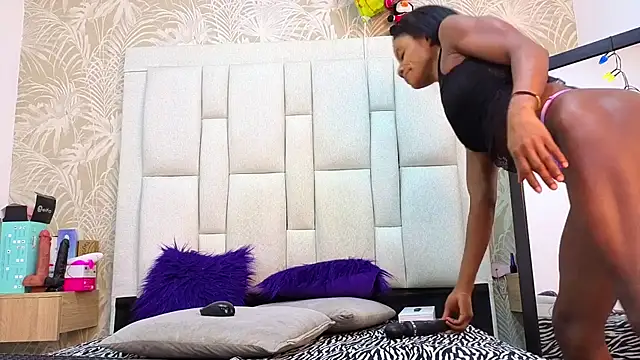 dafnnelewis online show from 02-02-26, 11:31