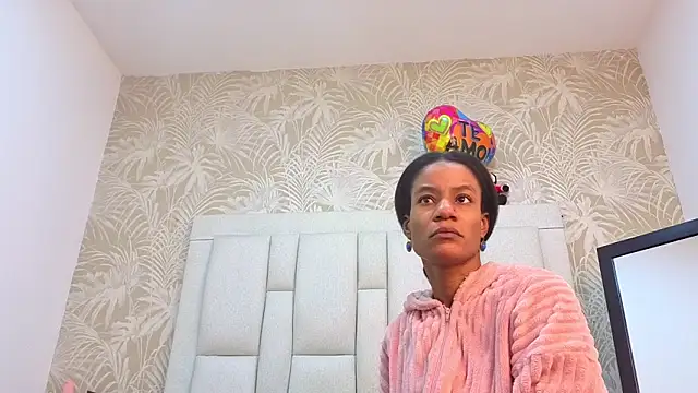 dafnnelewis online show from 02-05-26, 11:15