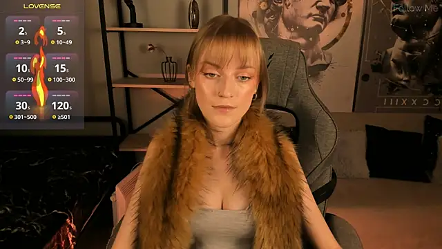 Snapshot of KiraMontoya chatting on 11-22-25, 05:56 KiraMontoya online show from 11-22-25, 05:56