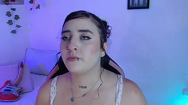 Snapshot of alaia_sweetxxx chatting on 05-30-26, 09:12 alaia sweetxxx online show from 05-30-26, 09:12