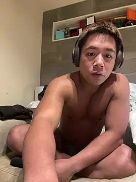 Snapshot of kouitichan chatting on 02-12-25, 05:05 kouitichan online show from 02-12-25, 05:05