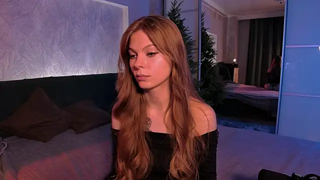 rosy black  online show from 11-26-25, 07:26