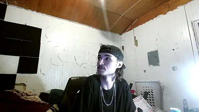 nuttyking2022 online show from 10-27-25, 05:00