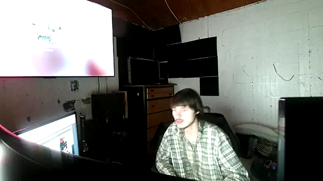 nuttyking2022 online show from 11-01-25, 07:43