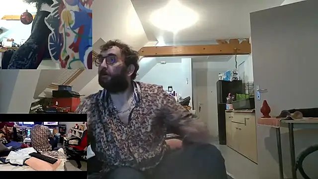 Snapshot of Mastersanges chatting on 11-11-25, 03:06 Mastersanges online show from 11-11-25, 03:06