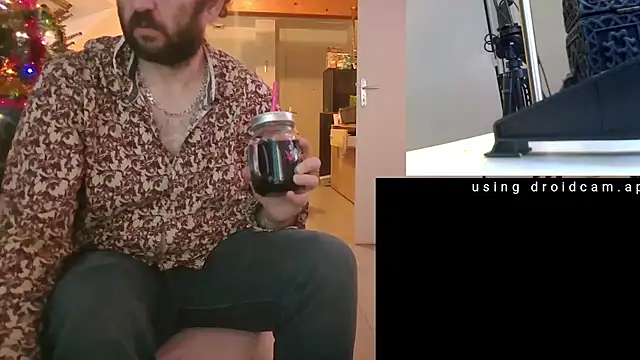 Snapshot of Mastersanges chatting on 01-12-26, 04:01 Mastersanges online show from 01-12-26, 04:01