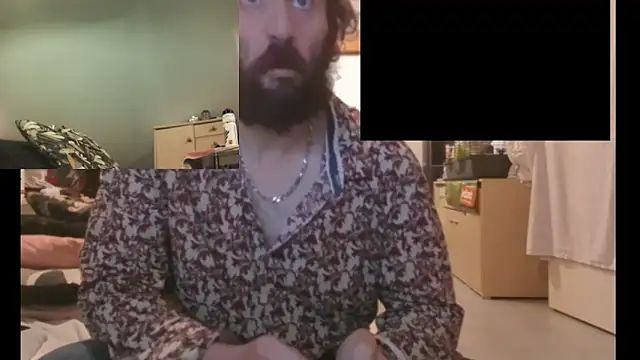 Snapshot of Mastersanges chatting on 03-10-26, 08:14 Mastersanges online show from 03-10-26, 08:14